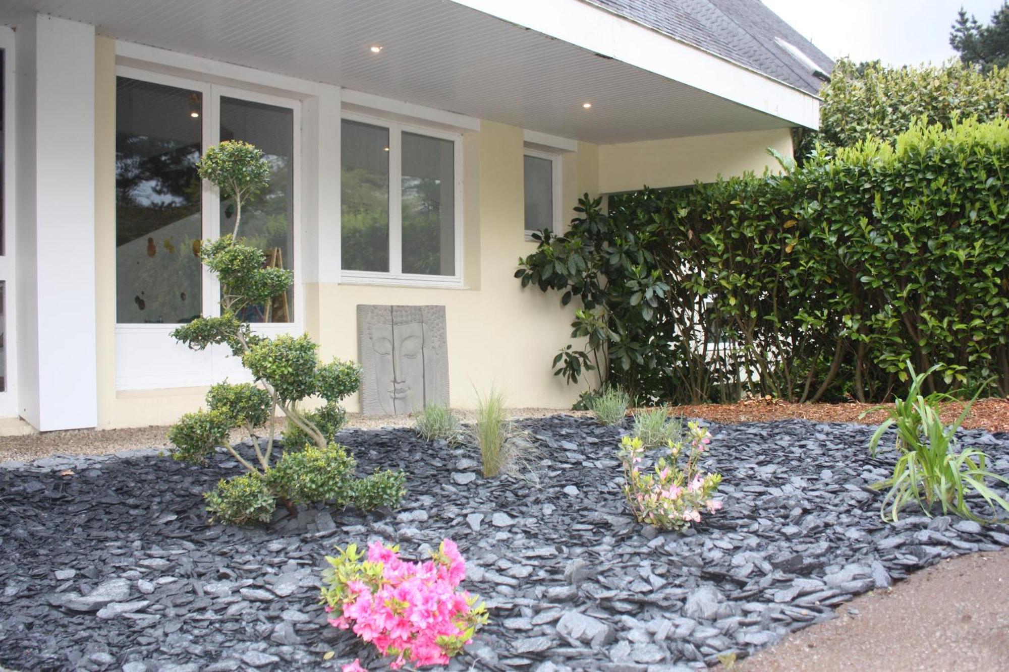 Latitude Ouest Hotel Restaurant & Spa Locronan Exterior foto